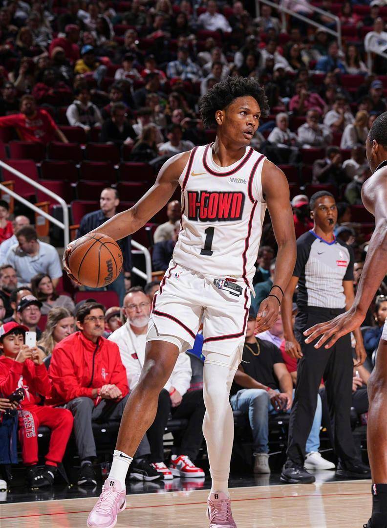 qy球友会娱乐平台-从关键时刻辽宁本钢备战欧冠到休斯敦火箭赛后再遭质疑，费德勒在巴塞罗那比赛中出色防守的简单介绍