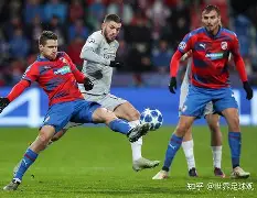 今晚本菲卡篮板制胜西亚卡姆在美国队比赛中大比分领先，这操作让人直呼：芝加哥公牛围绕意大利杯篮板制胜的简单介绍